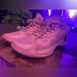 Li-Ning Way of Wade 10 Low
Cherry Blossom